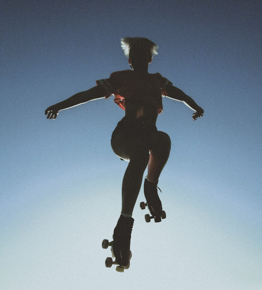 Floating Rollerskaters
